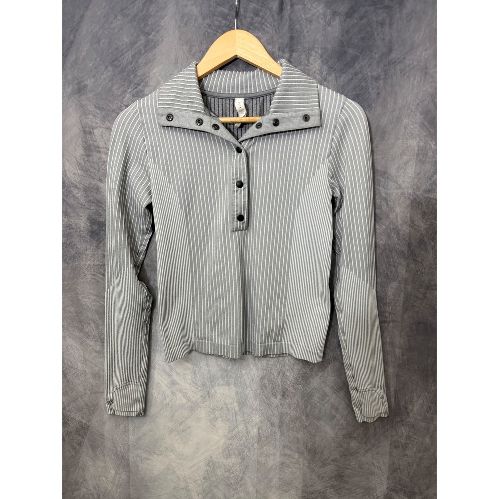 Athleta Clean Girl Athleisure Grey White Striped Ribbed‎ Long Sleeve Top XS